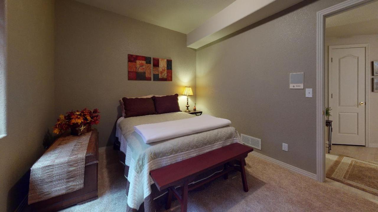 120 Winding Meadow By Vacation Rentals For You Monument Exterior foto